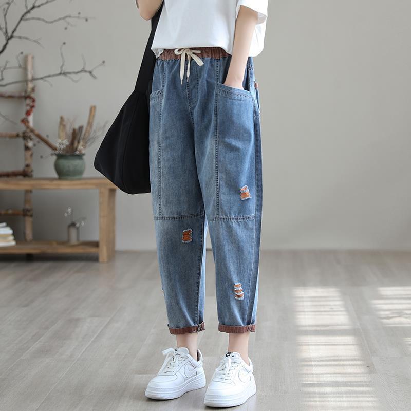 Women's Summer Fashion Ripped Ninth-Point Jeans