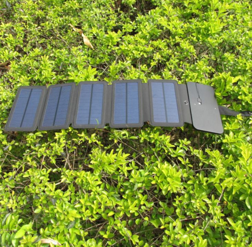 8W Folding Solar Charger Mobile Power Supply