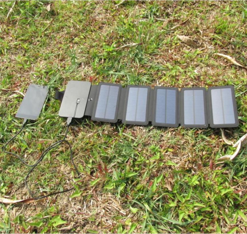 8W Folding Solar Charger Mobile Power Supply