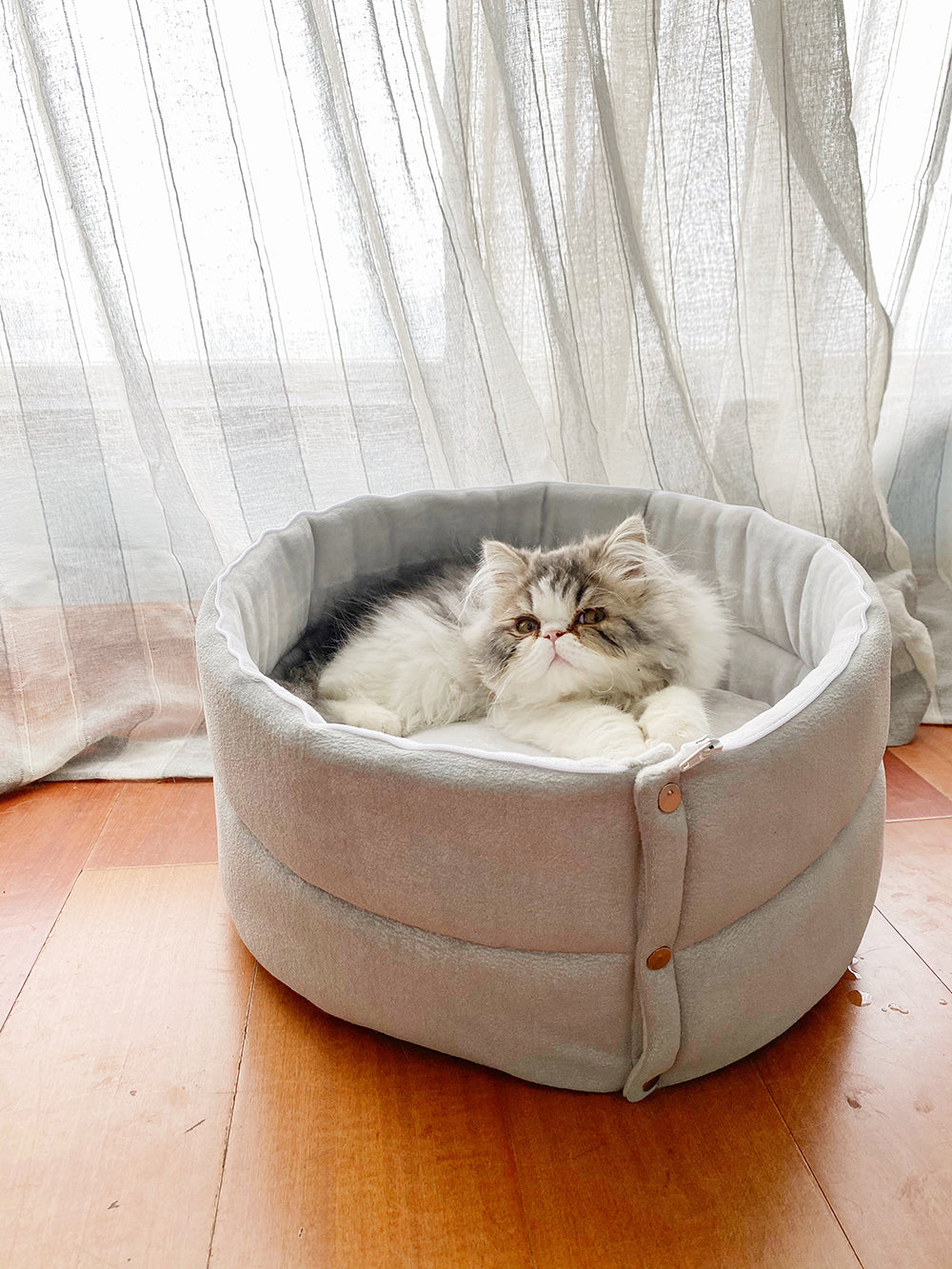 Cylindrical Dog House