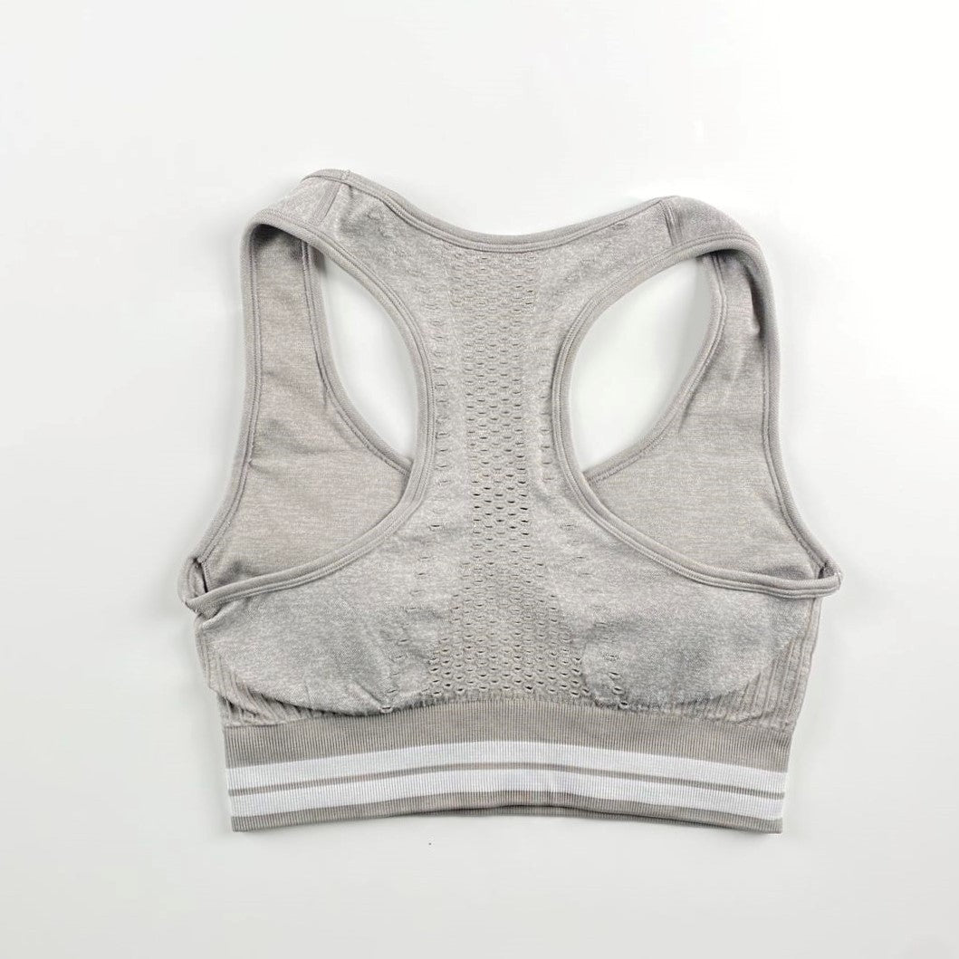 Seamless Knitted Quick-Drying Sports Yoga Suit