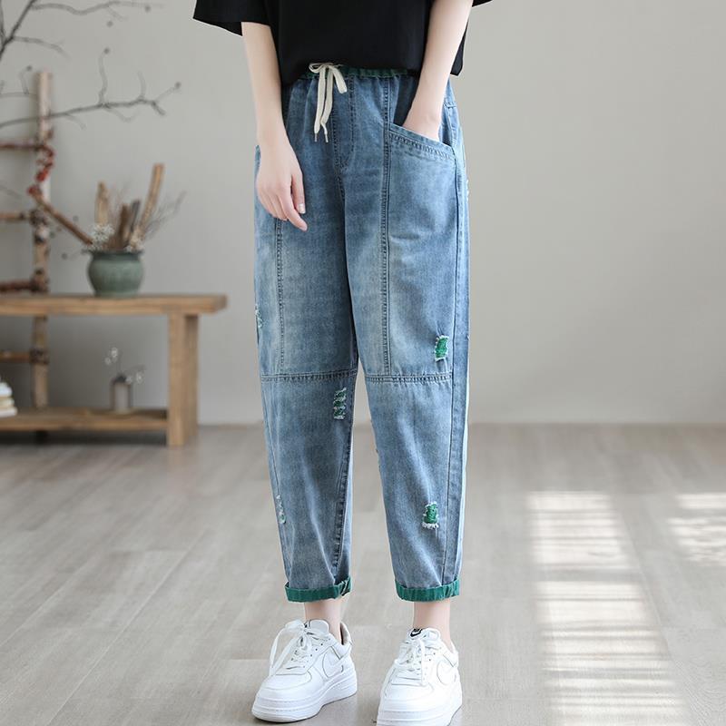 Women's Summer Fashion Ripped Ninth-Point Jeans