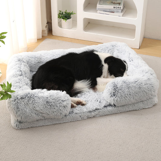 Doghouse Cathouse Plush Round Pet Bed